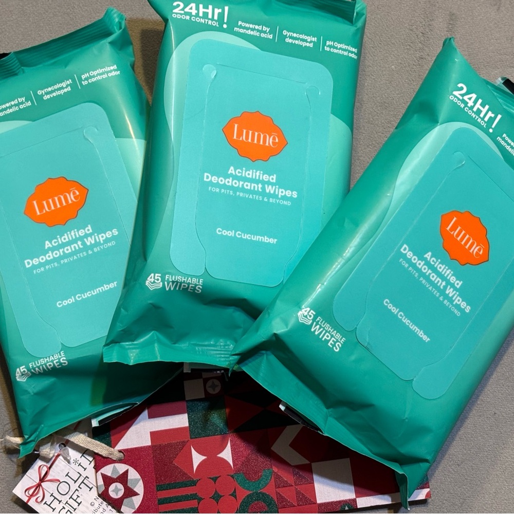 3-Packs of Lume Acidified Deodorant Wipes (135 Total Wipes) - Cool Cucumber